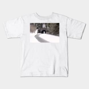 Snowing on the canal at Newbold Kids T-Shirt